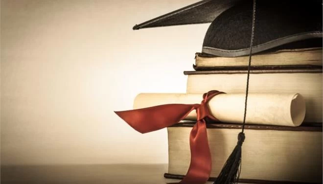 Η Επίσημη πλήρης Αναγνώριση των Πτυχίων Νομικής του Πανεπιστημίου Paris 13 με φοίτηση στο Κολλέγιο IdEF στην Αθήνα από το Υπουργείο Παιδείας